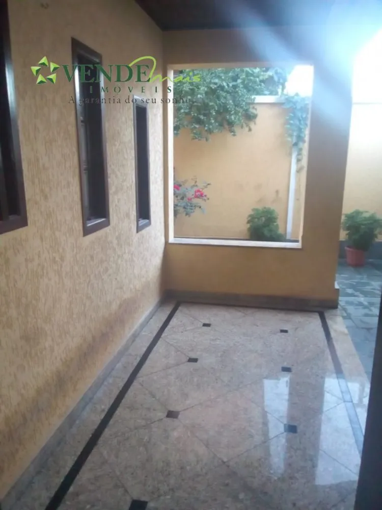 Casa, 3 quartos, 189 m² - Foto 3