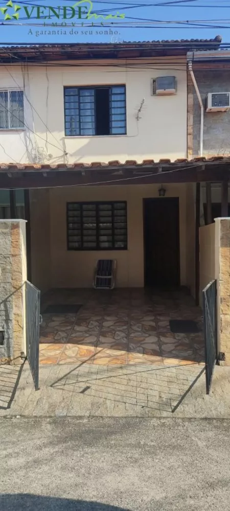 Casa à venda com 2 quartos - Foto 1