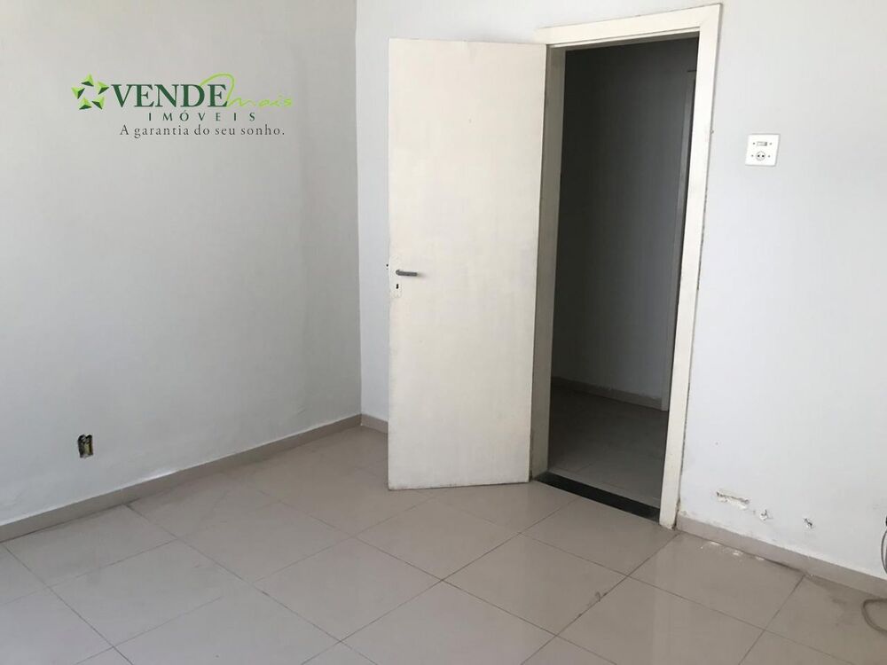 Casa, 5 quartos, 200 m² - Foto 4