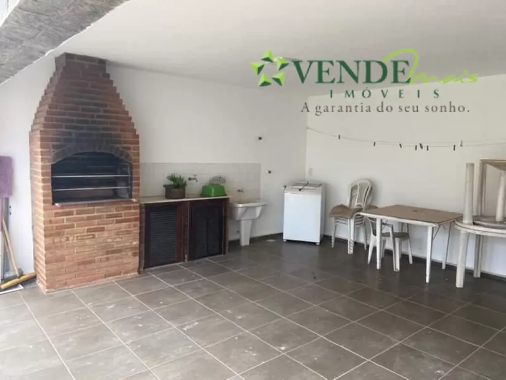 Casa, 3 quartos, 258 m² - Foto 24