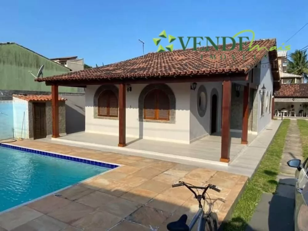 Casa à venda com 3 quartos, 258m² - Foto 2