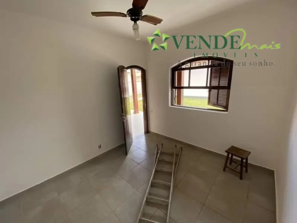 Casa, 3 quartos, 258 m² - Foto 35