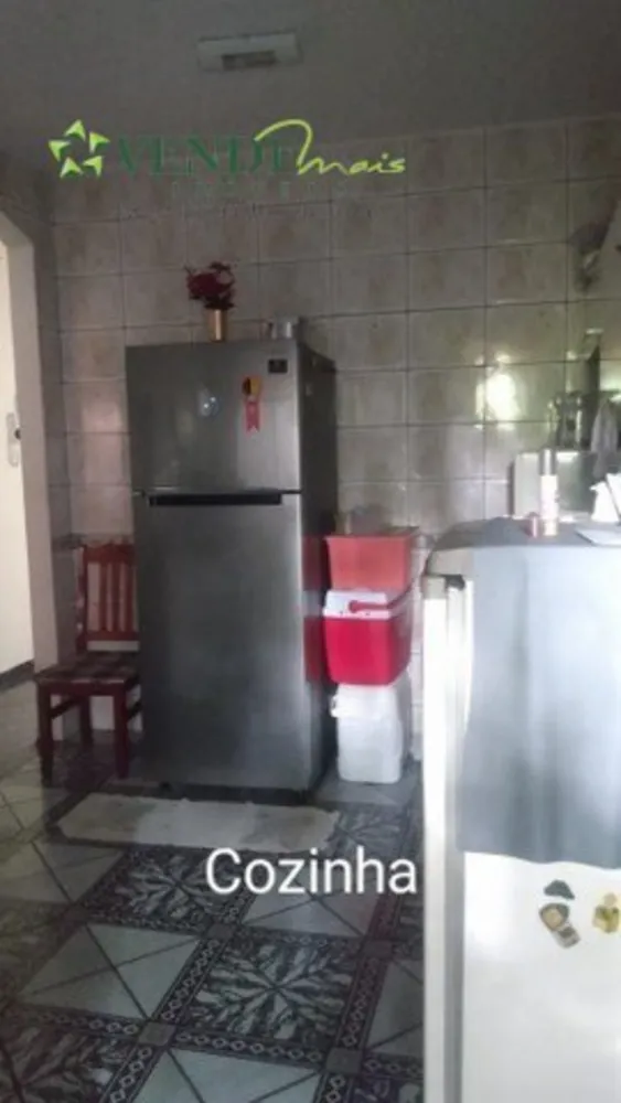 Casa, 4 quartos, 130 m² - Foto 1