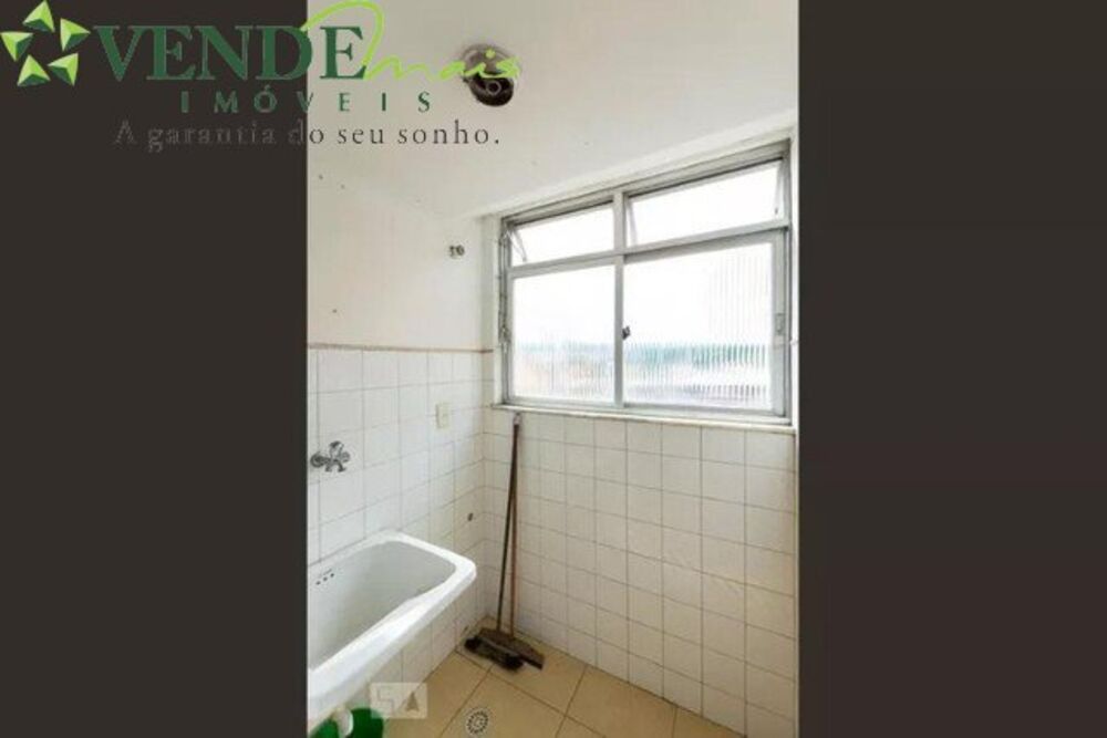 Apartamento à venda com 2 quartos, 60m² - Foto 1