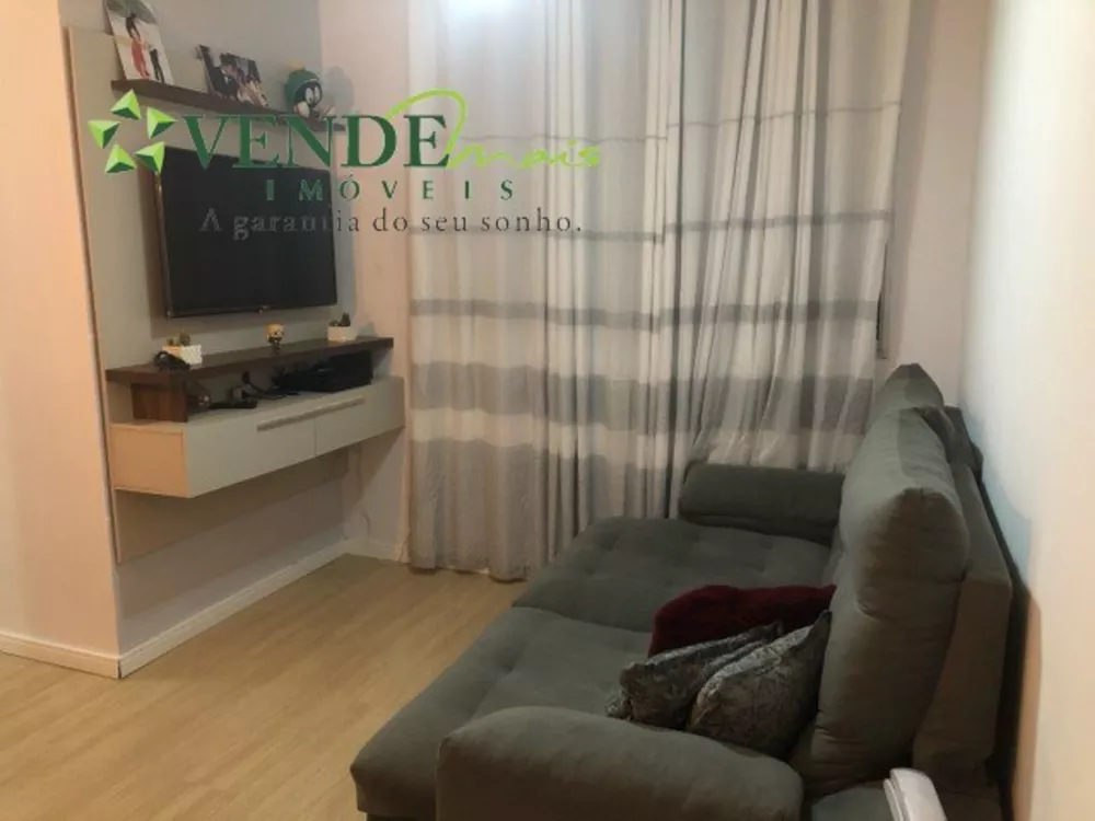 Apartamento à venda com 2 quartos, 62m² - Foto 2