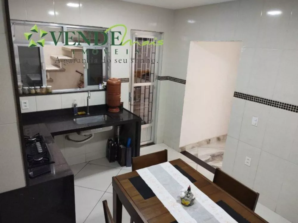 Casa à venda com 2 quartos, 88m² - Foto 3