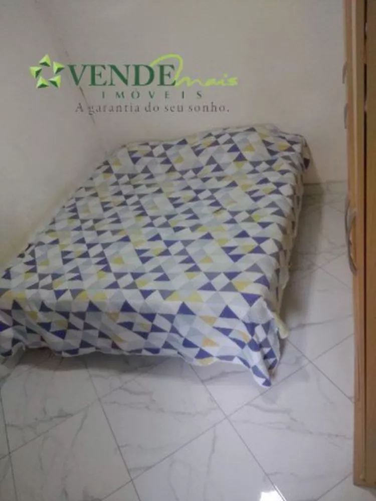 Casa à venda com 2 quartos, 88m² - Foto 4