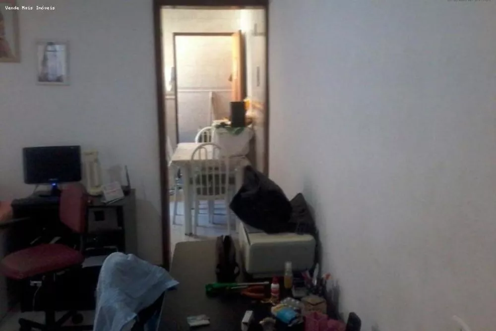 Apartamento à venda com 1 quarto, 40m² - Foto 1