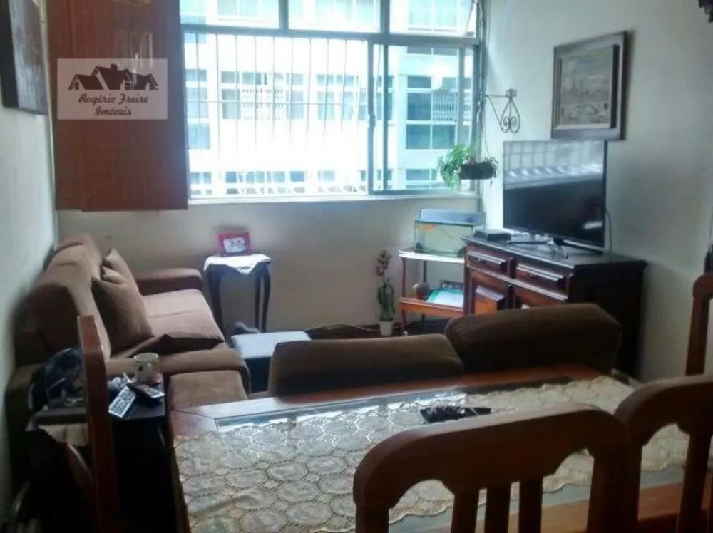 Apartamento à venda com 3 quartos, 105m² - Foto 3