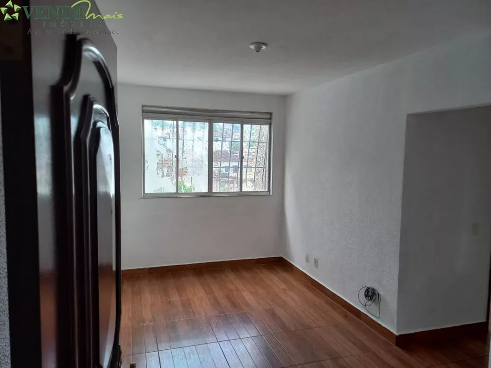 Apartamento à venda com 2 quartos, 65m² - Foto 4