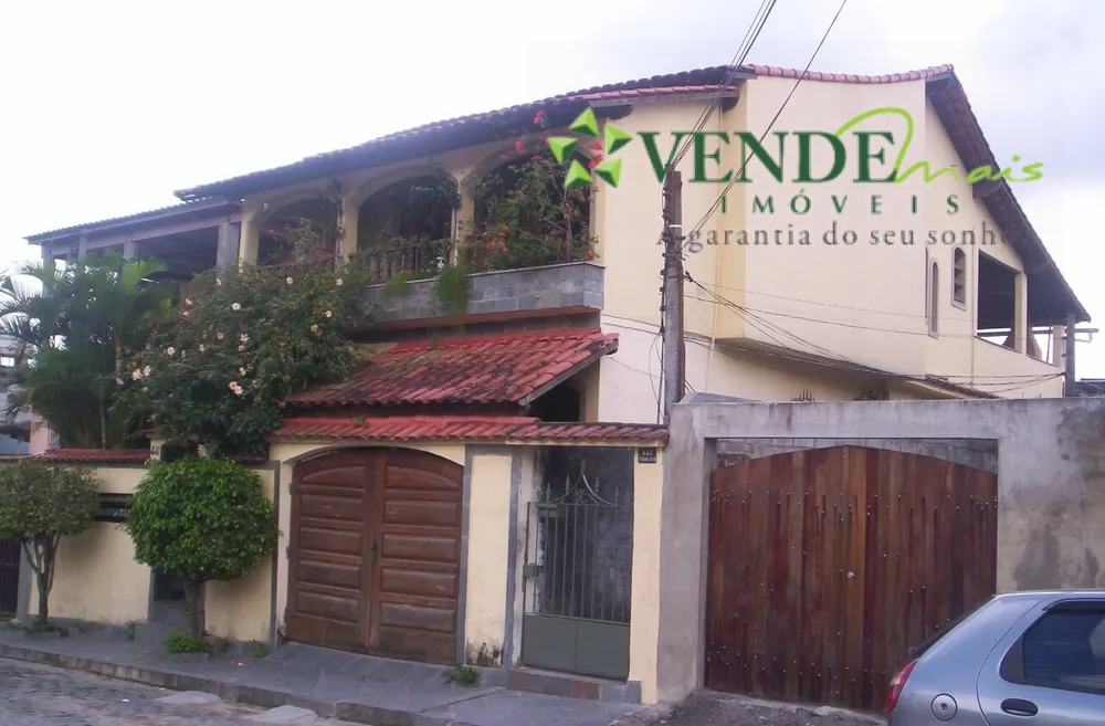 Casa, 4 quartos, 235 m² - Foto 3