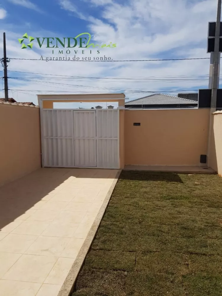 Casa à venda com 2 quartos, 240m² - Foto 3