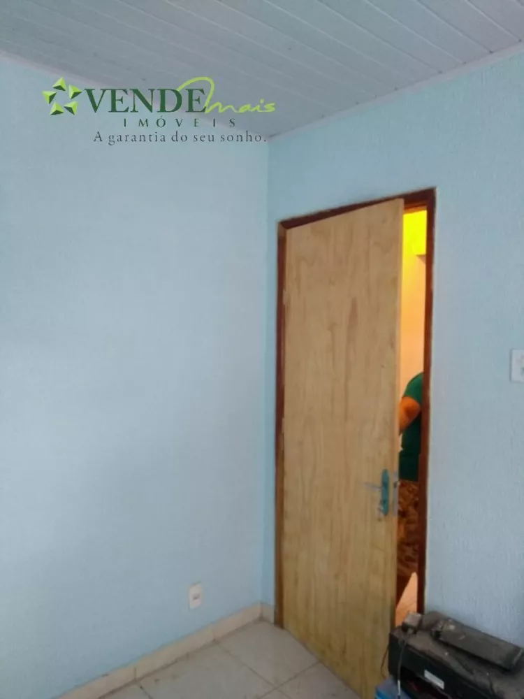 Casa à venda com 2 quartos, 600m² - Foto 2