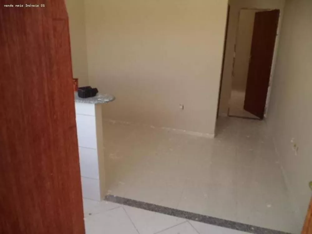 Casa à venda com 1 quarto, 40m² - Foto 1