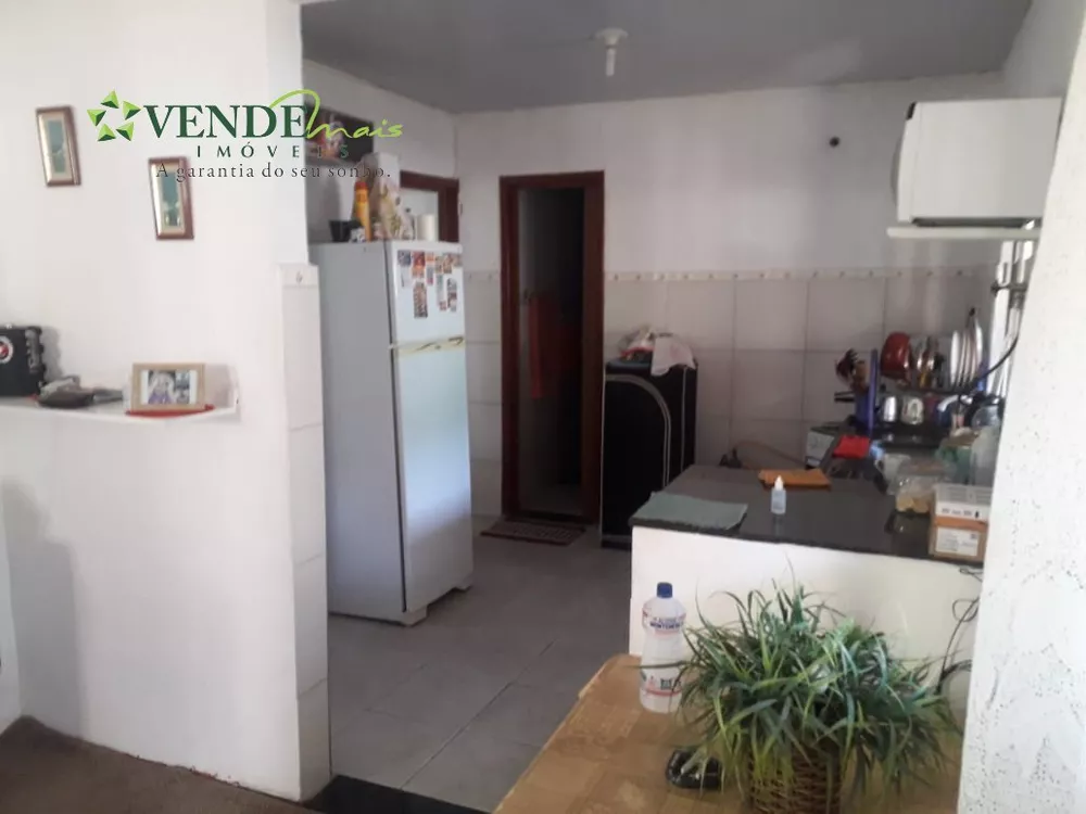 Casa à venda com 2 quartos, 360m² - Foto 3