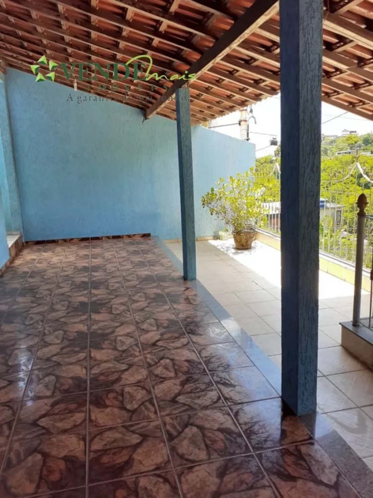 Casa à venda com 3 quartos, 360m² - Foto 4