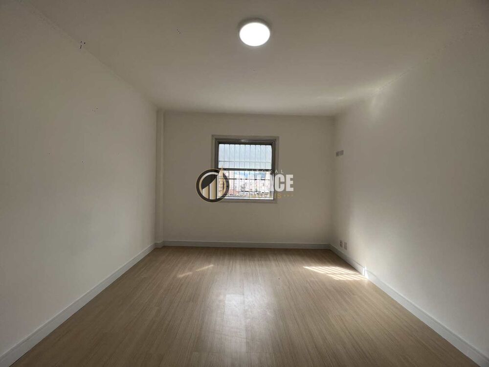Kitnet e Studio à venda com 1 quarto, 32m² - Foto 3