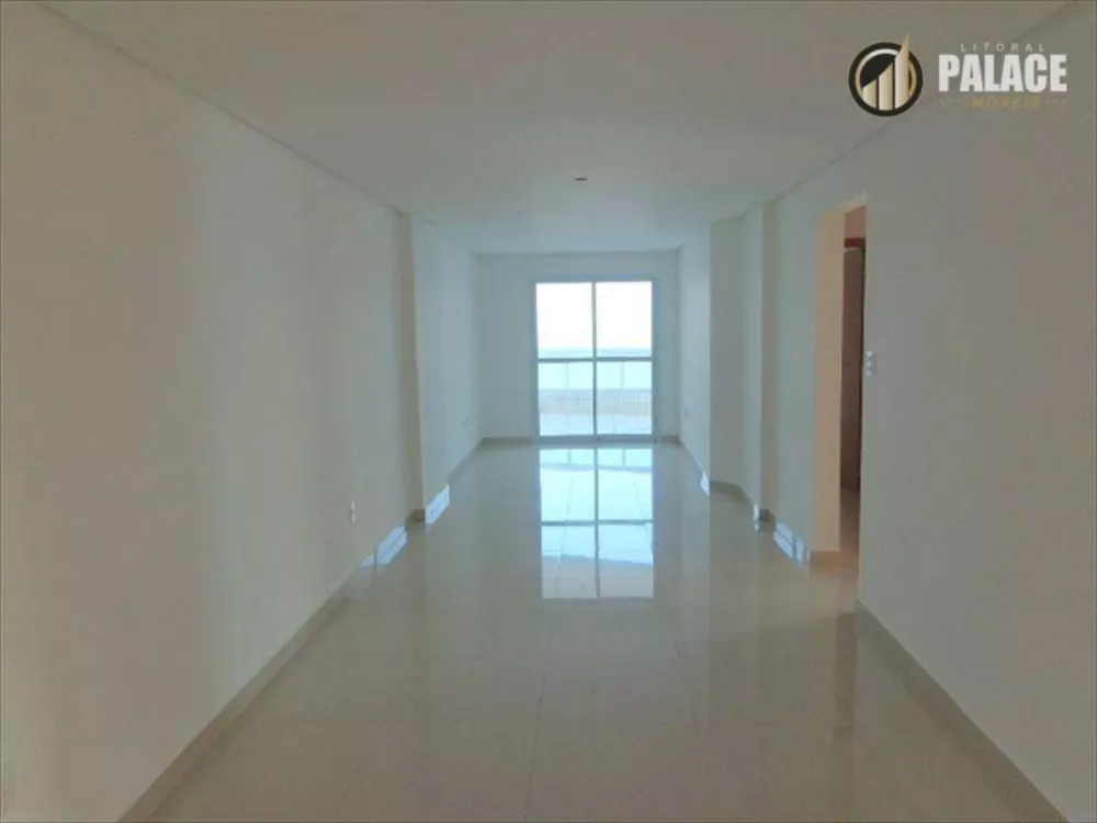 Apartamento à venda com 3 quartos, 123m² - Foto 2