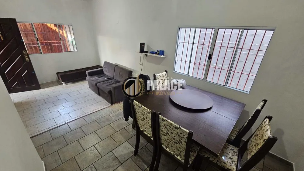 Casa, 3 quartos, 190 m² - Foto 1