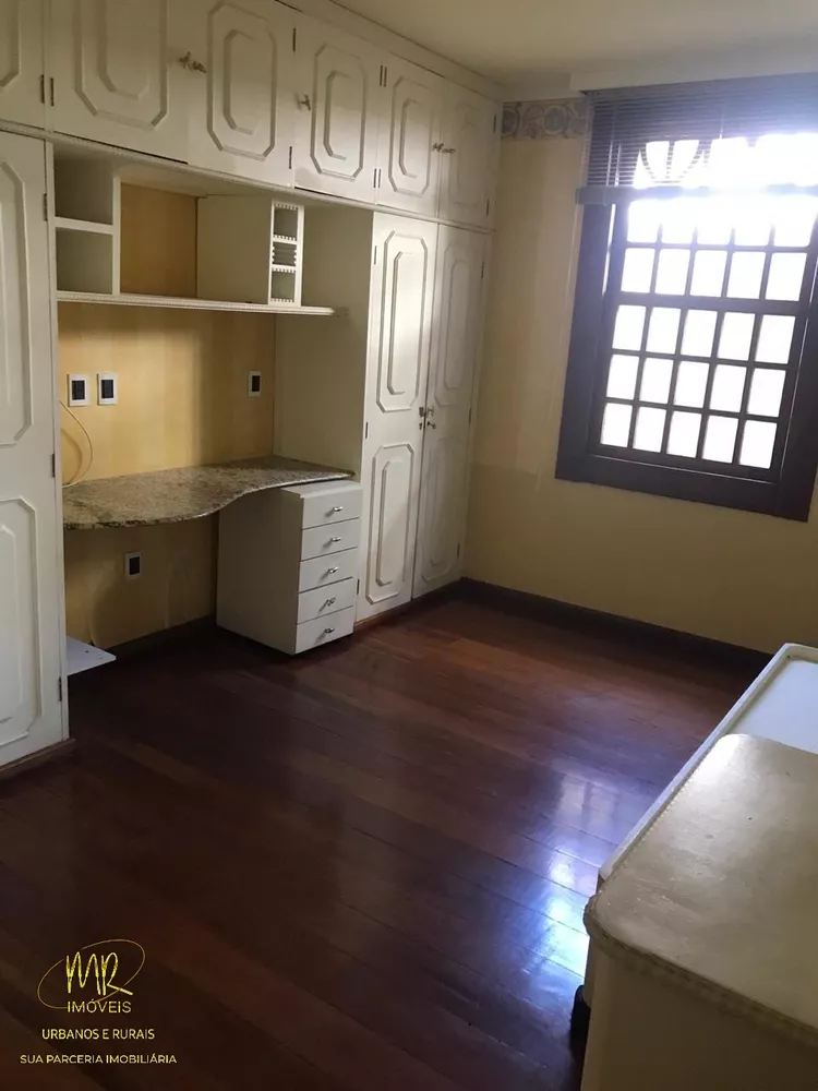 Casa, 4 quartos, 220 m² - Foto 26