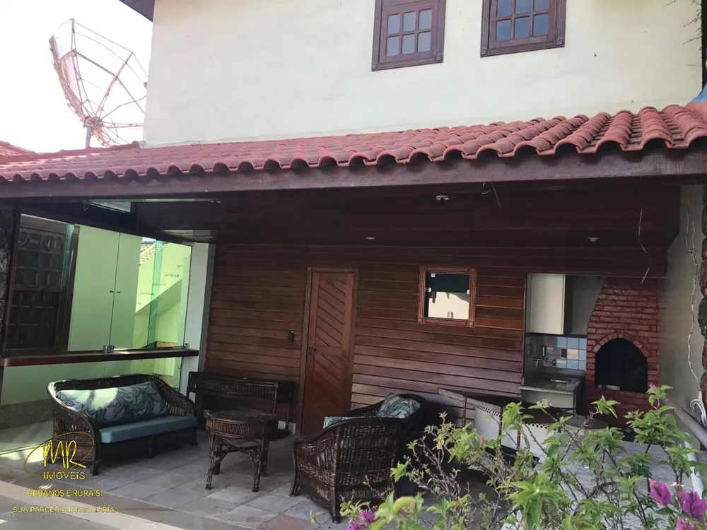 Casa, 4 quartos, 220 m² - Foto 3