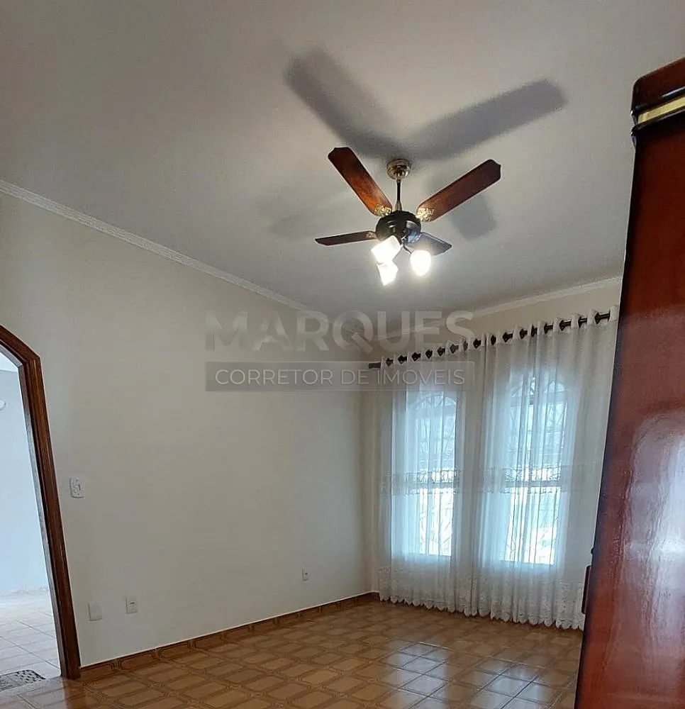 Casa, 3 quartos, 186 m² - Foto 2