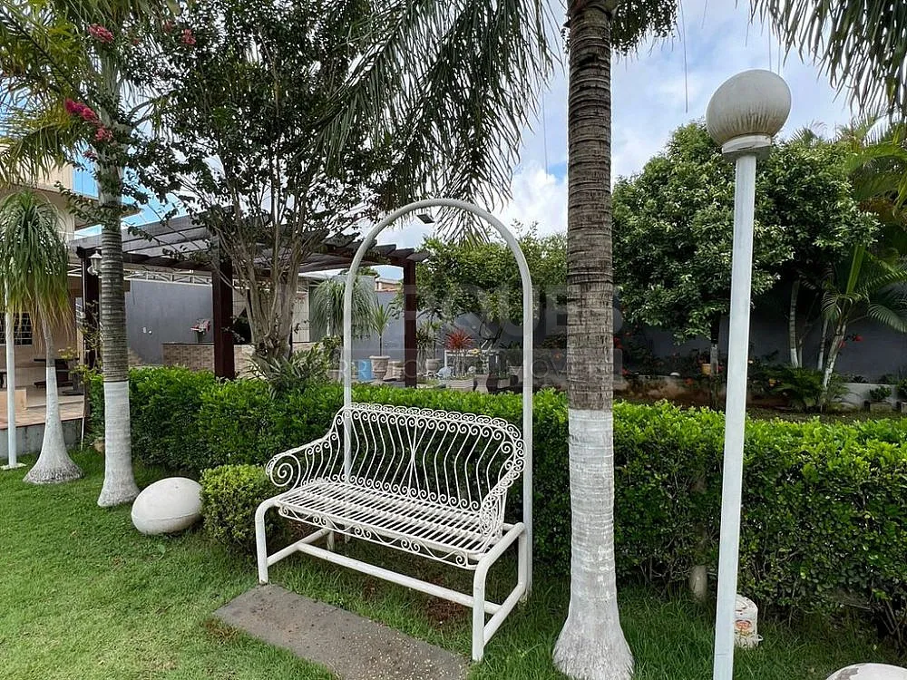 Chácara, 3 quartos, 1200 m² - Foto 1