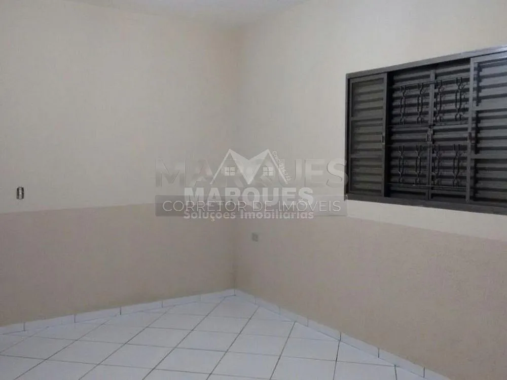 Casa, 2 quartos, 250 m² - Foto 8