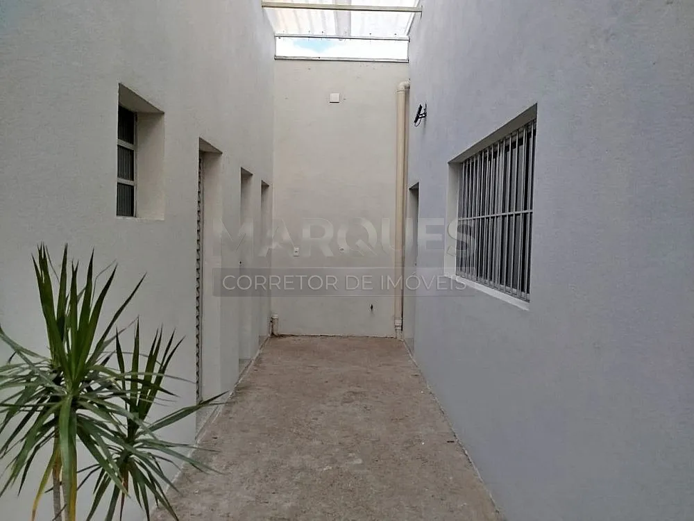 Terreno, 301 m² - Foto 1