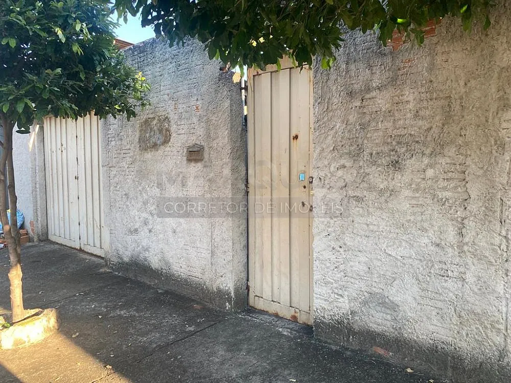 Casa, 2 quartos, 330 m² - Foto 1