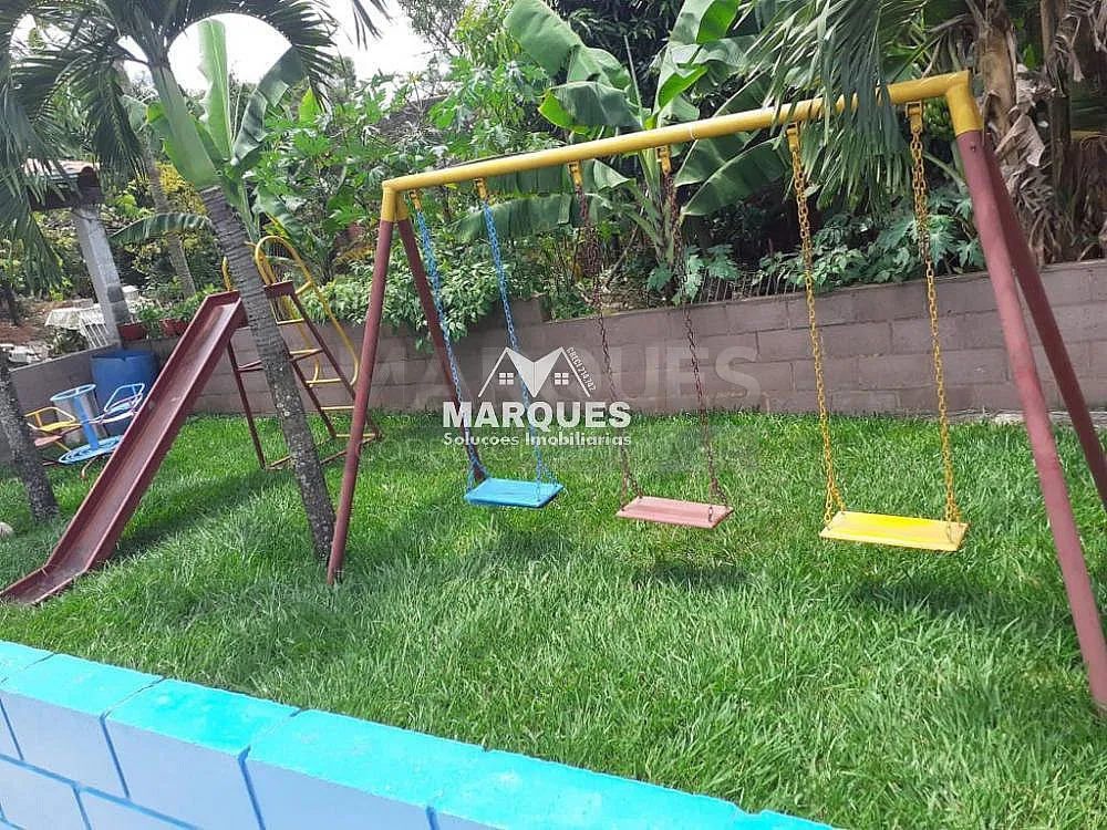 Chácara, 4 quartos, 1750 m² - Foto 4
