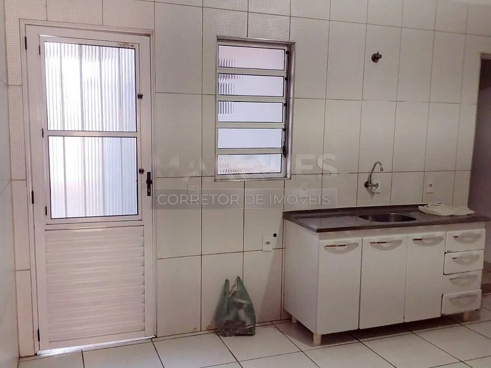 Casa, 2 quartos, 80 m² - Foto 1