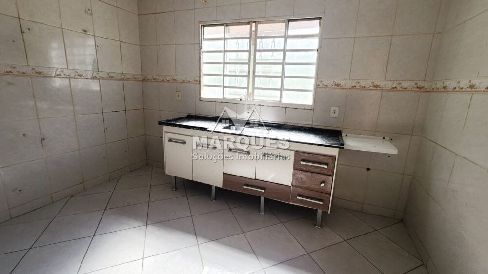 Casa à venda com 3 quartos, 120m² - Foto 17
