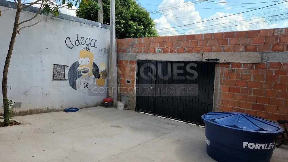Casa, 2 quartos, 200 m² - Foto 1