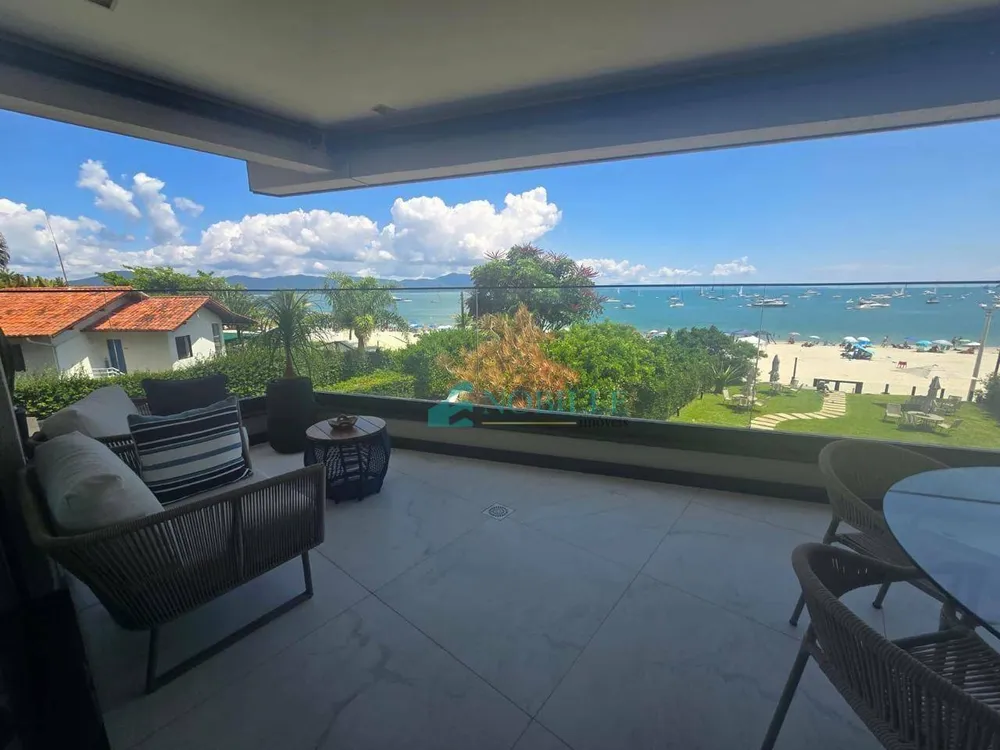 Apartamento, 3 quartos, 253 m² - Foto 1
