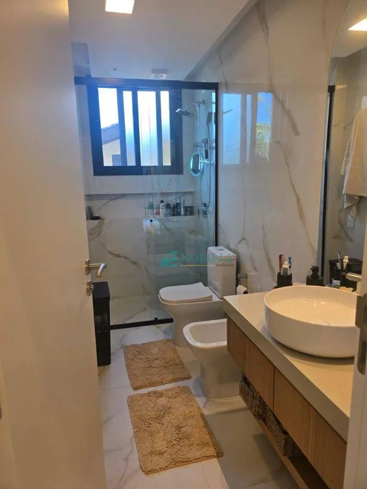Apartamento, 3 quartos, 253 m² - Foto 3