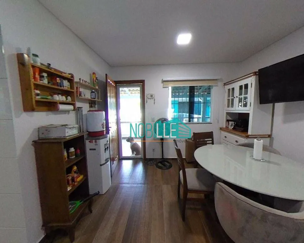 Casa, 5 quartos, 200 m² - Foto 9
