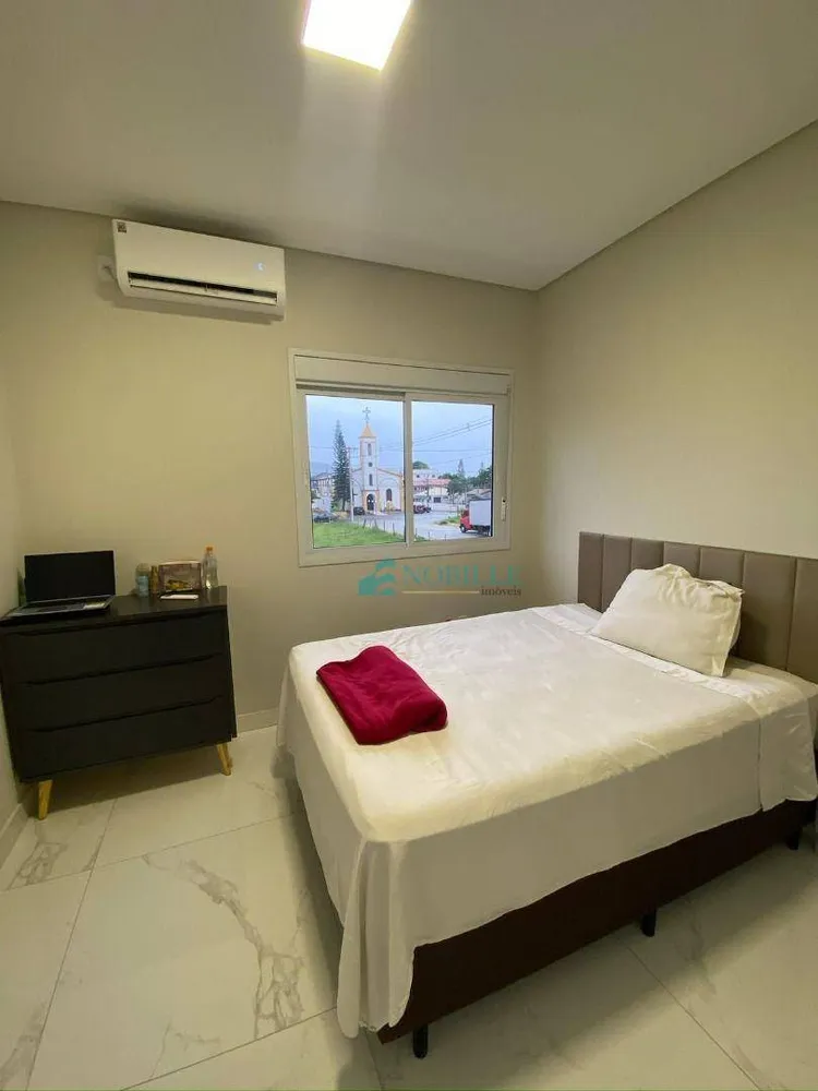 Casa, 3 quartos, 170 m² - Foto 2