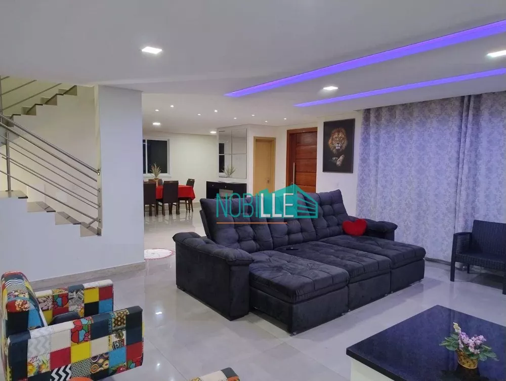 Casa de Condomínio à venda com 3 quartos, 323m² - Foto 1