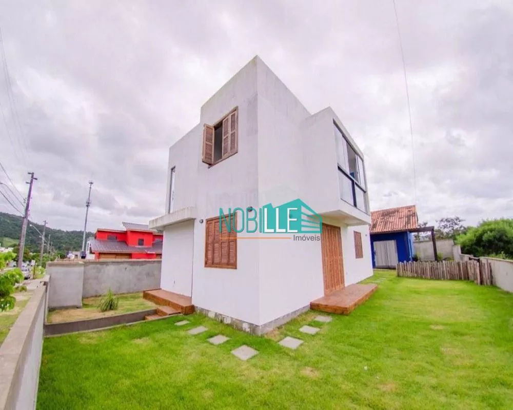 Casa de Condomínio à venda com 6 quartos, 250m² - Foto 7