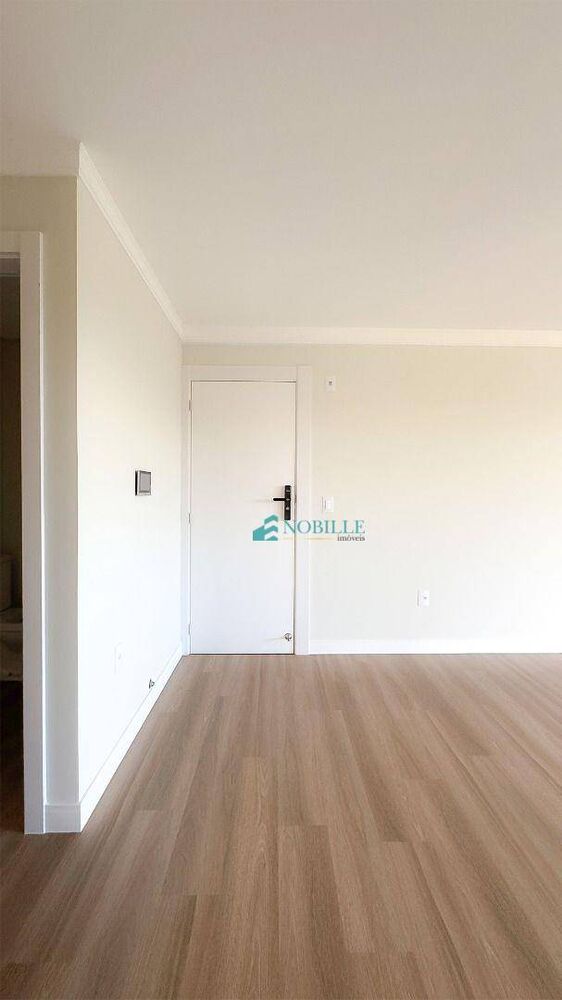 Apartamento à venda com 2 quartos, 100m² - Foto 2