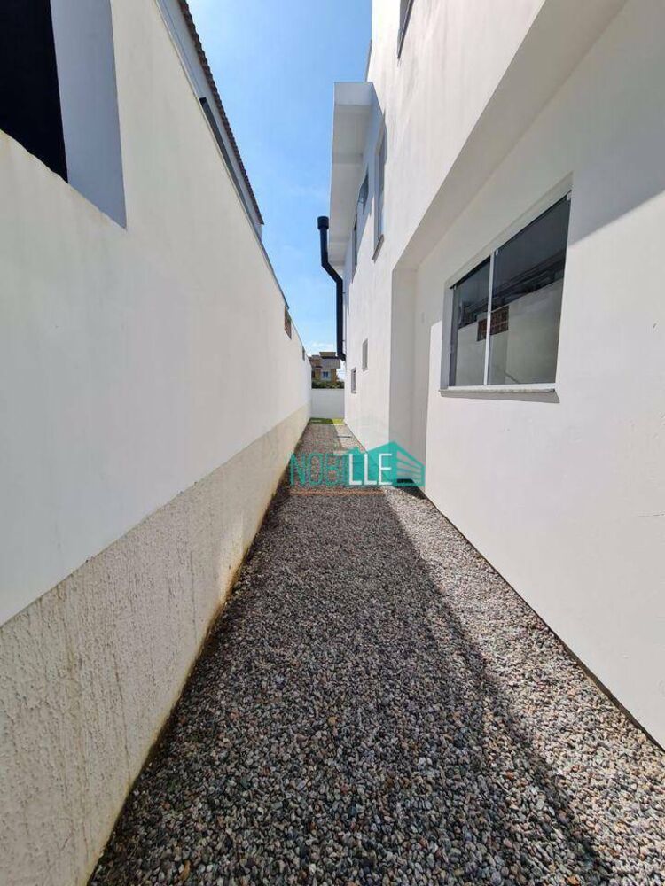 Casa à venda com 2 quartos, 129m² - Foto 11