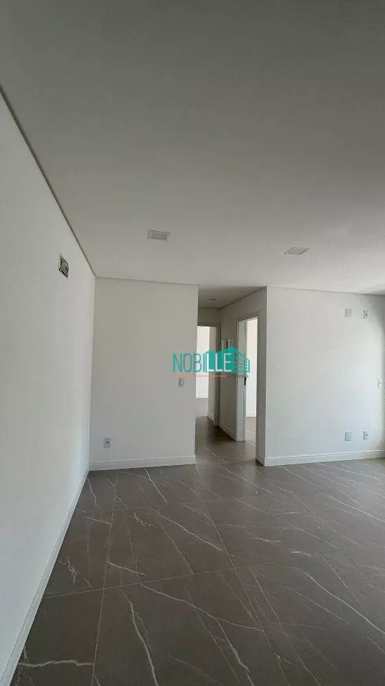 Apartamento à venda com 2 quartos, 63m² - Foto 2