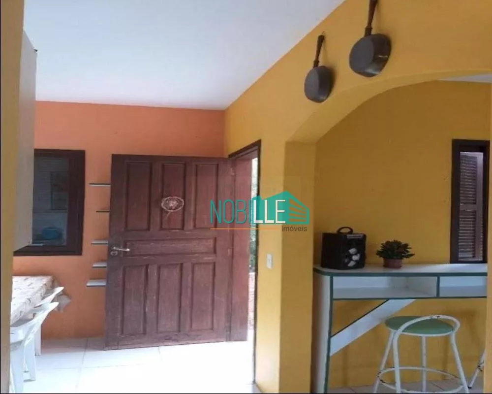 Casa, 3 quartos, 200 m² - Foto 2