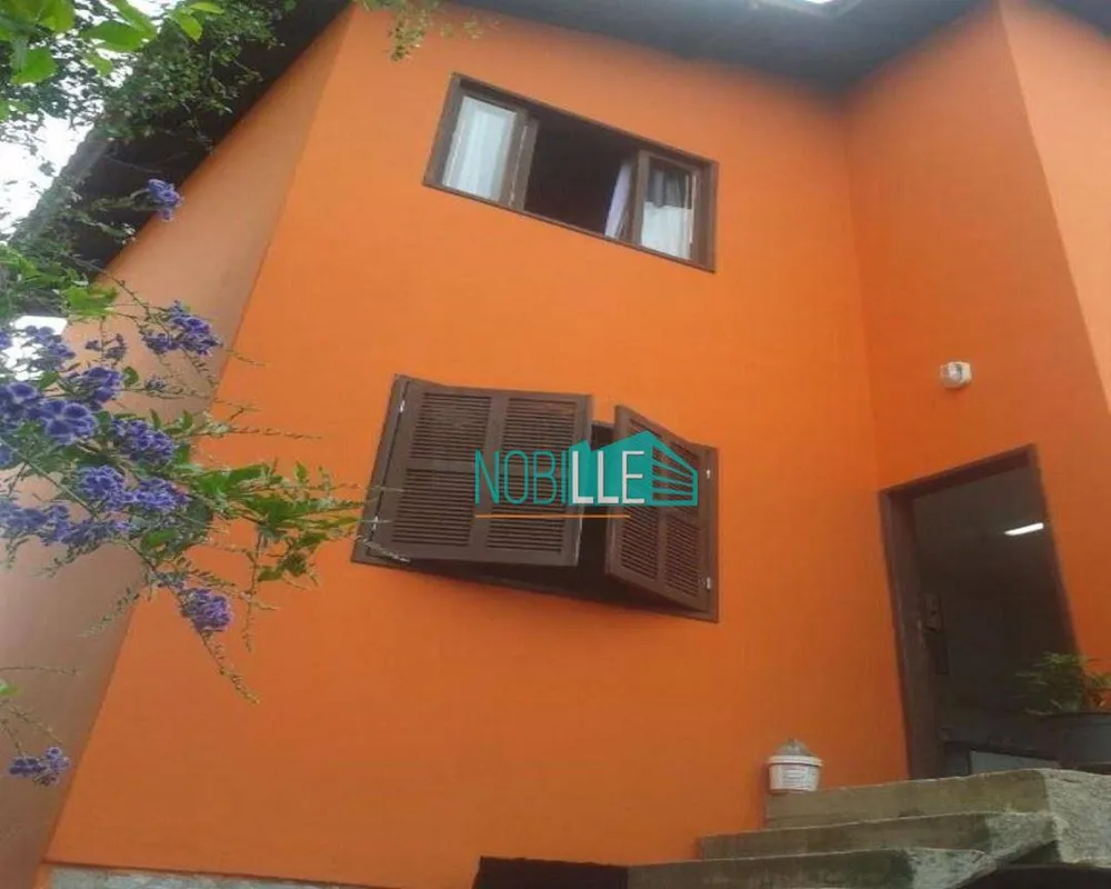 Casa, 3 quartos, 200 m² - Foto 2