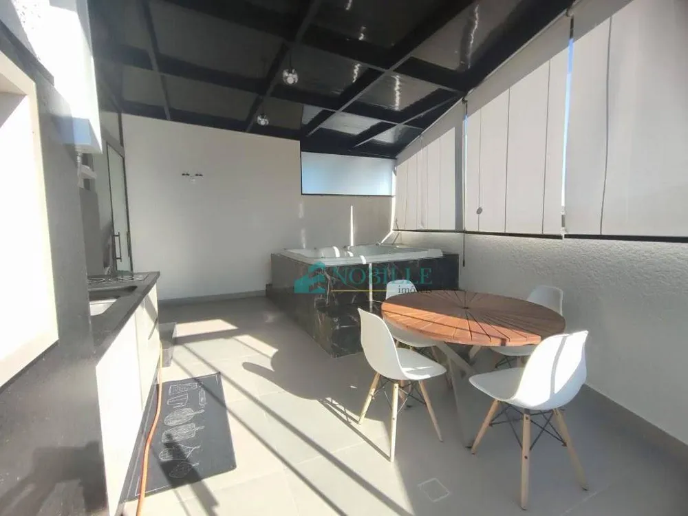 Cobertura, 2 quartos, 238 m² - Foto 1