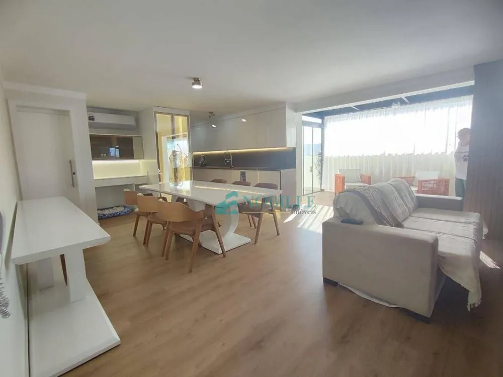 Cobertura, 2 quartos, 238 m² - Foto 9