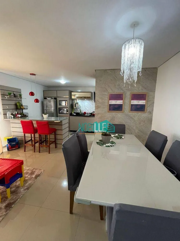 Cobertura, 3 quartos, 180 m² - Foto 2