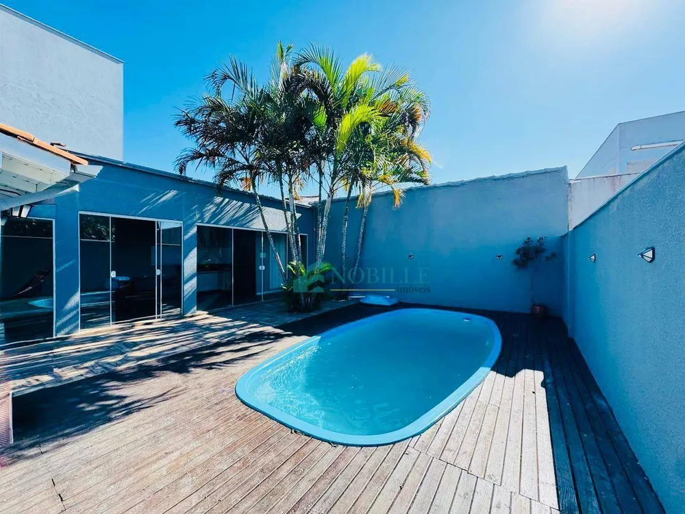 Casa, 3 quartos, 140 m² - Foto 1