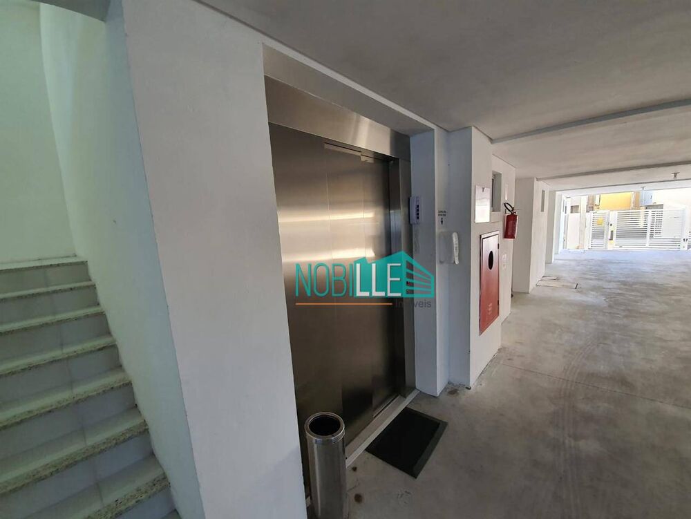 Apartamento à venda com 2 quartos, 78m² - Foto 9